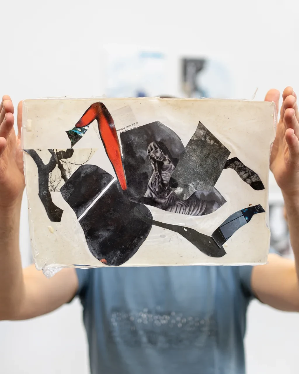 werkfotografie-bernhard-lochmann-schwebend-neben-haenden-4zu5